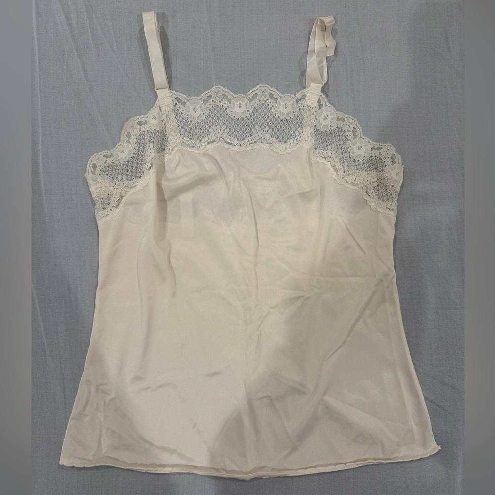 La Cie French Maid Vintage Lace Cream Camisole